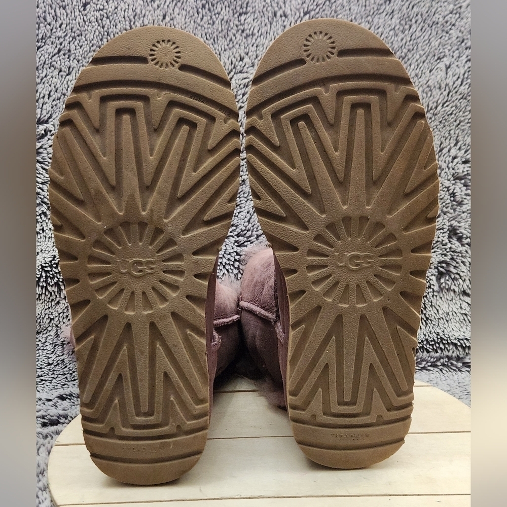 UGG Bailey Bow II Purple/Shadow Leather Sheepskin Boots Women's Size 7 - Picture 7 of 8